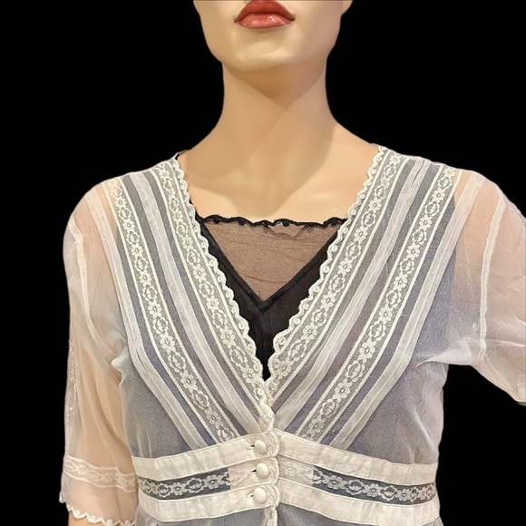 Nataya ALT-3 Sheer Lace Titanic Tunic Size XL Ivory Nylon Soutache Embroider NWT - Picture 1 of 11